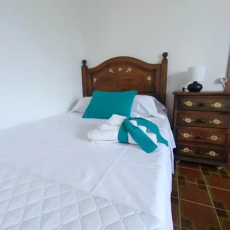 La Cruz Del Sur - Ons